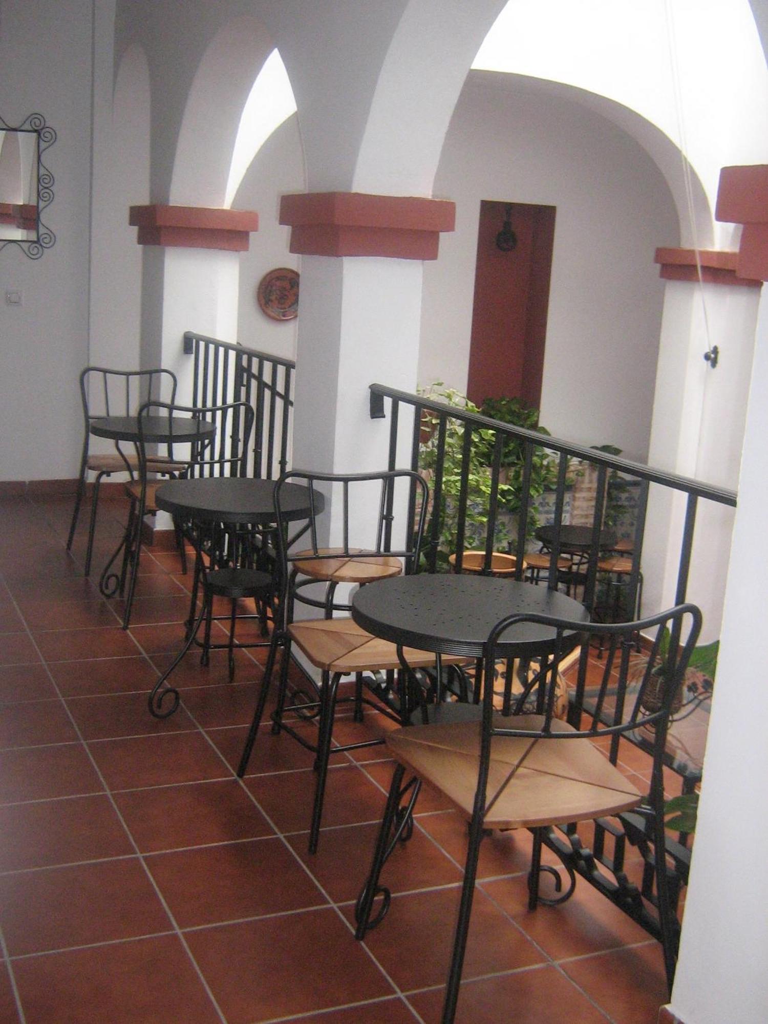 Turisticos Casa Cantillo Carmona (Seville)